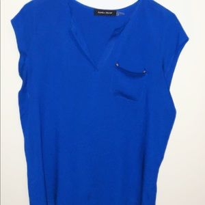 🎄 10% Off! ❤️ 💙 | IVANKA TRUMP | Blouse SizeM